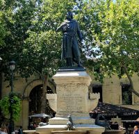Ludwig der Heilige in Aigues-Mortes  &ndash; &copy; Gina Egenolf (Eberhardt TRAVEL)