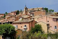 Blick auf Roussillon  &ndash; &copy; Gina Egenolf (Eberhardt TRAVEL)
