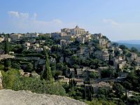 Blick auf Gordes &ndash; &copy; Gina Egenolf (Eberhardt TRAVEL)