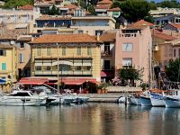 Cassis an den Calanques  &ndash; &copy; Gina Egenolf (Eberhardt TRAVEL)