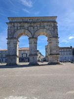 Saintes &ndash; &copy; Wolfgang Kowalewski (Eberhardt TRAVEL)