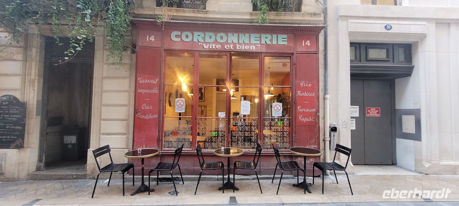 Straßencafé, Bordeaux &ndash; &copy; Evelyn Krawczyk-Bärsch (Eberhardt TRAVEL)