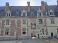 2026-09_LOIRE: Château Blois &ndash; &copy; Dieter Braune (Eberhardt TRAVEL)