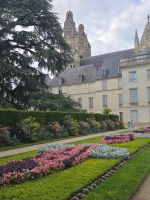 2026-09_LOIRE: Tours - Alter Bischofspalast &ndash; &copy; Dieter Braune (Eberhardt TRAVEL)
