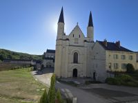 2026-09_LOIRE: Fontevraud - Abteikirche &ndash; &copy; Dieter Braune (Eberhardt TRAVEL)