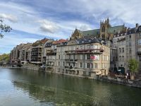 2026-09_LOIRE: Die Mosel in Metz &ndash; &copy; Dieter Braune (Eberhardt TRAVEL)