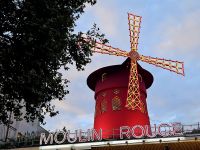 noch einmal Moulin Rouge &ndash; &copy; Gina Egenolf (Eberhardt TRAVEL)