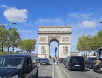 Triumphbogen am Place Étoile  &ndash; &copy; Gina Egenolf (Eberhardt TRAVEL)