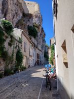 Blick auf Burg Foix.jpg