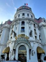 Das berühmte Hotel Negresco.  Wanderreise Südfrankreich - malerische Cote d'Azur. 
