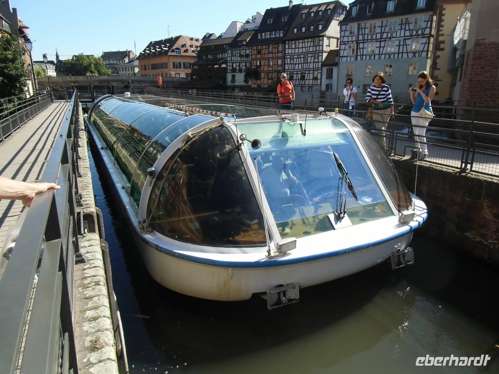 in der Schleuse &ndash; &copy; Matthias Wolf (Eberhardt TRAVEL)
