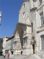 Arles.St.Trophime &ndash; &copy; Peter Großer (Eberhardt TRAVEL)