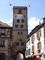 Metzgerturm von Ribeauvillé - das Wahrzeichen der Weinstadt &ndash; &copy; Sabine Heitzer (Eberhardt TRAVEL)