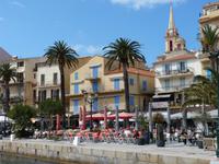 Restaurants laden zum Verweilen ein &ndash; &copy; Steffi Zimmermann (Eberhardt TRAVEL)