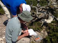IMG_4671_Eintrag ins Log-Buch &ndash; &copy; Birgit Janosch (Eberhardt TRAVEL)