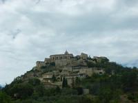 Gordes &ndash; &copy; Sandra Rößle (Eberhardt TRAVEL)