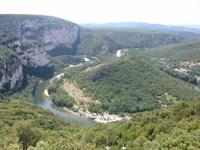 Ardeche Schlucht  &ndash; &copy; Sandra Rößle (Eberhardt TRAVEL)