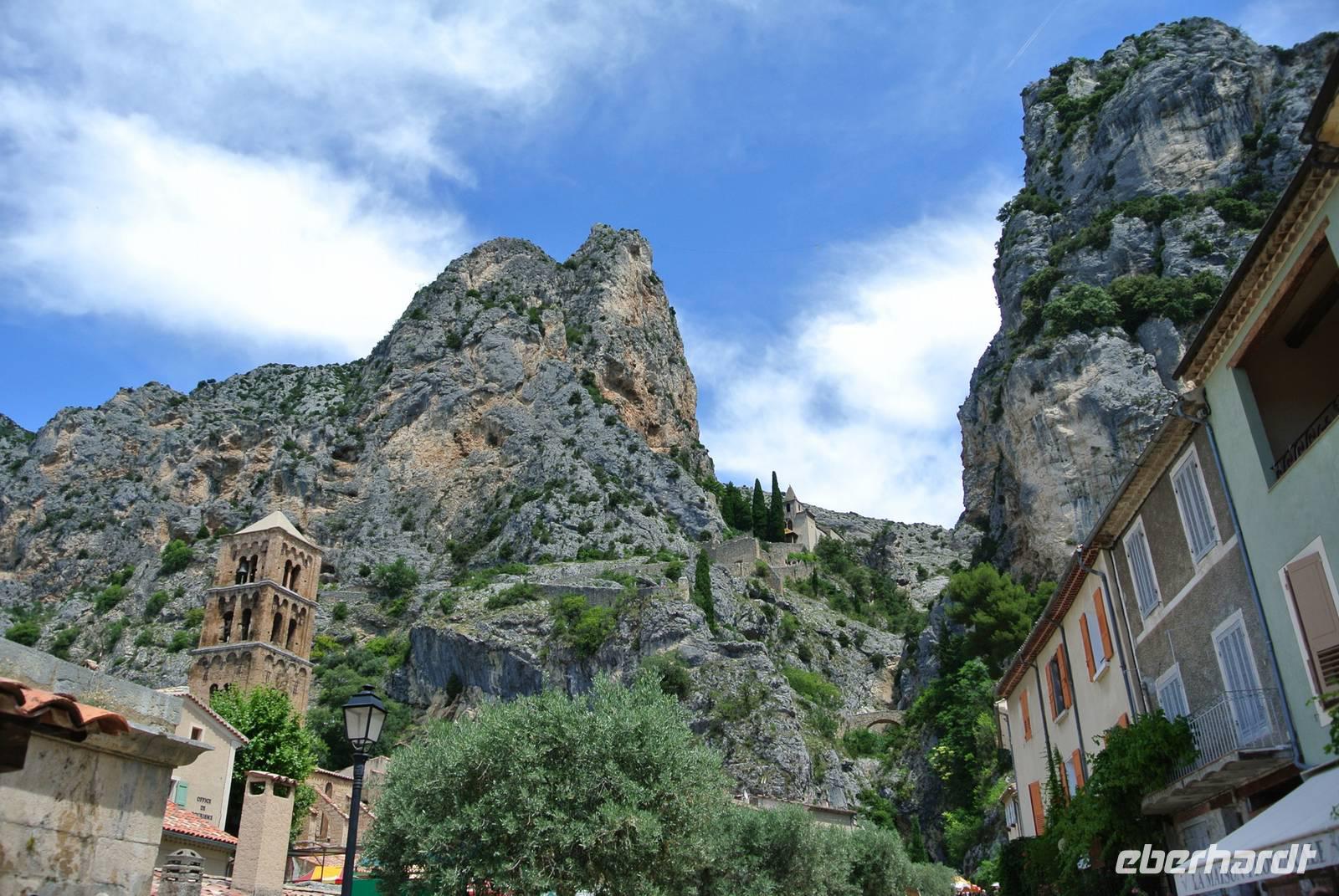 Moustiers-Ste-Marie &ndash; &copy; Gerd Przybyla (Eberhardt TRAVEL)