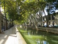 Kanal in Nimes &ndash; &copy; Jürgen Schmeißer (Eberhardt TRAVEL)
