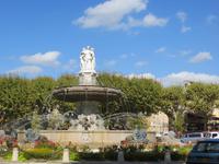 Brunnen in Aix-en-Provence &ndash; &copy; Jürgen Schmeißer (Eberhardt TRAVEL)