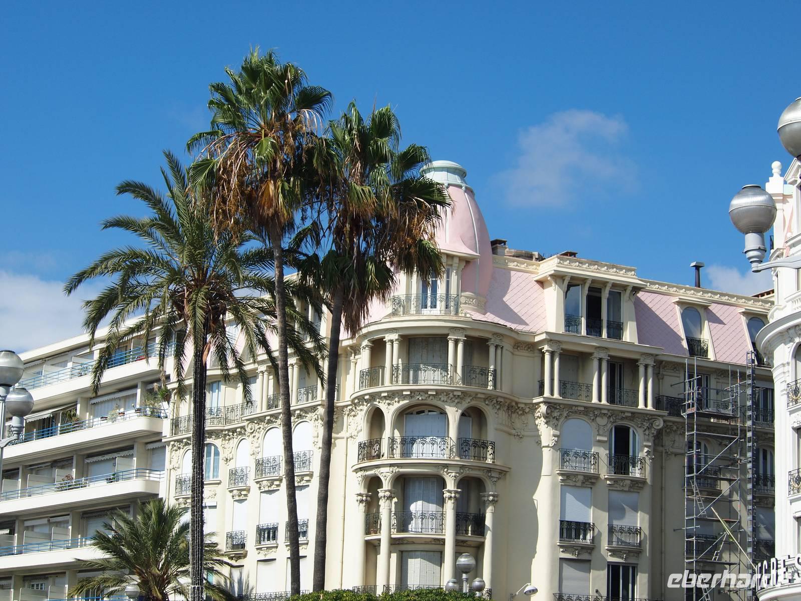 003Das berühmte Hotel ?Le Negresco? &ndash; &copy; Birgit Janosch (Eberhardt TRAVEL)