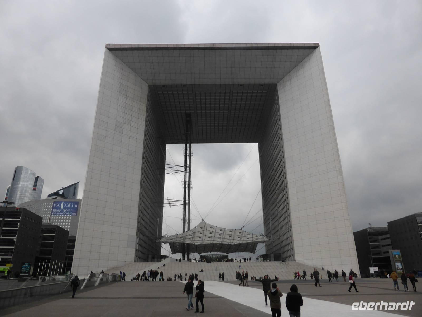 Paris - Grand Arche &ndash; &copy; Claudia Bernhardt (Eberhardt TRAVEL)
