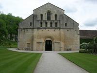 14.5.2015 Fontagny, Abteikirche &ndash; &copy; Beate Schroedter (Eberhardt TRAVEL)