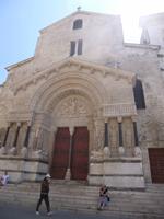 6_In Arles (3) &ndash; &copy; Isabel Schirmer (Eberhardt TRAVEL)