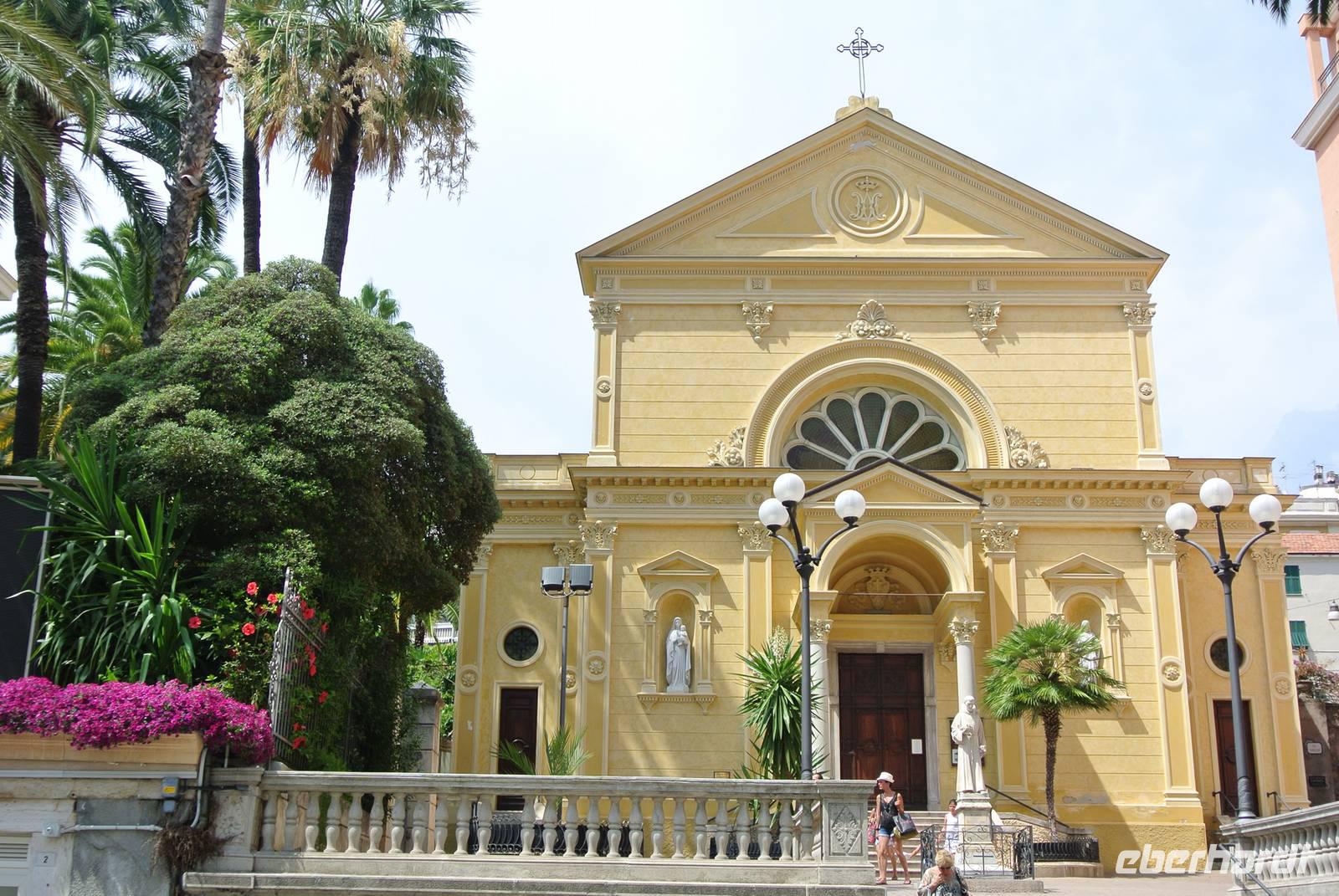 Kirche neben dem Casino  &ndash; &copy; Gerd Przybyla (Eberhardt TRAVEL)