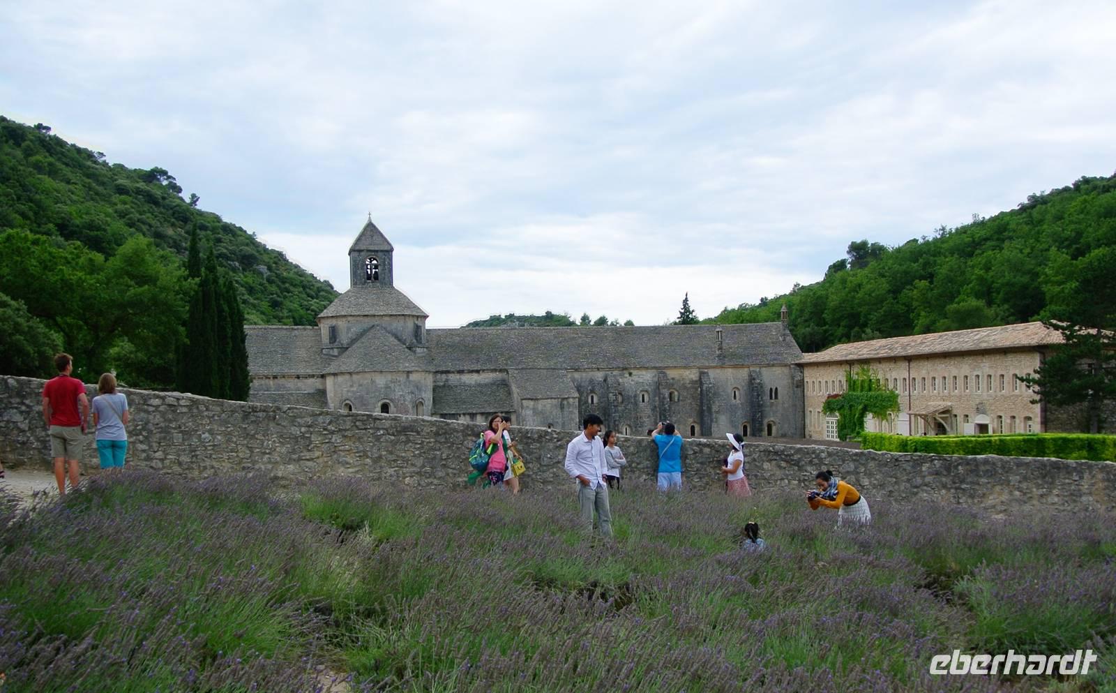 Abtei von Senanque &ndash; &copy; Gerd Przybyla (Eberhardt TRAVEL)