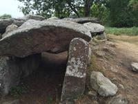213Der Dolmen von Mané Braz &ndash; &copy; Birgit Janosch (Eberhardt TRAVEL)