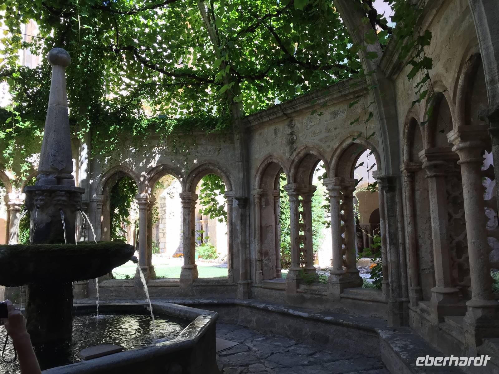 303_Kloster Valmagne &ndash; &copy; Birgit Janosch (Eberhardt TRAVEL)
