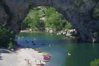 Ardèche, Pont d'Arc &ndash; &copy; Peter Großer (Eberhardt TRAVEL)