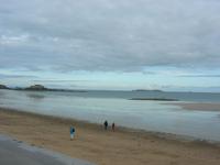 Strand von Arromanches &ndash; &copy; Beate Schroedter (Eberhardt TRAVEL)