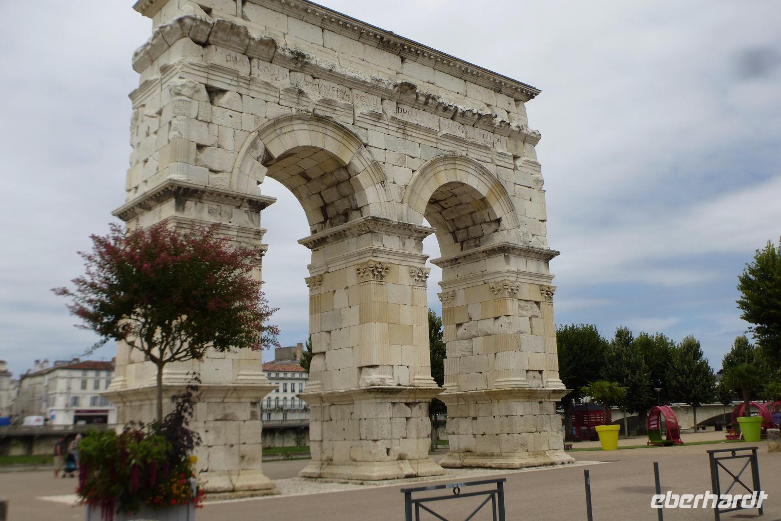 Saintes, Triumphbogen (1) &ndash; &copy; Gabriele Sauer (Eberhardt TRAVEL)