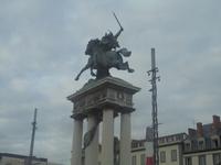 Clermont-Ferrand, Statue des Keltenfürsten Vercingetorix &ndash; &copy; Michael Krause (Eberhardt TRAVEL)