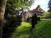 9.5.2018 Chateau de Breuil en Auge  &ndash; &copy; Beate Schroedter (Eberhardt TRAVEL)