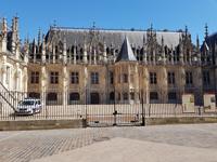 8.5.2018 Rouen Justitzpalast &ndash; &copy; Beate Schroedter (Eberhardt TRAVEL)