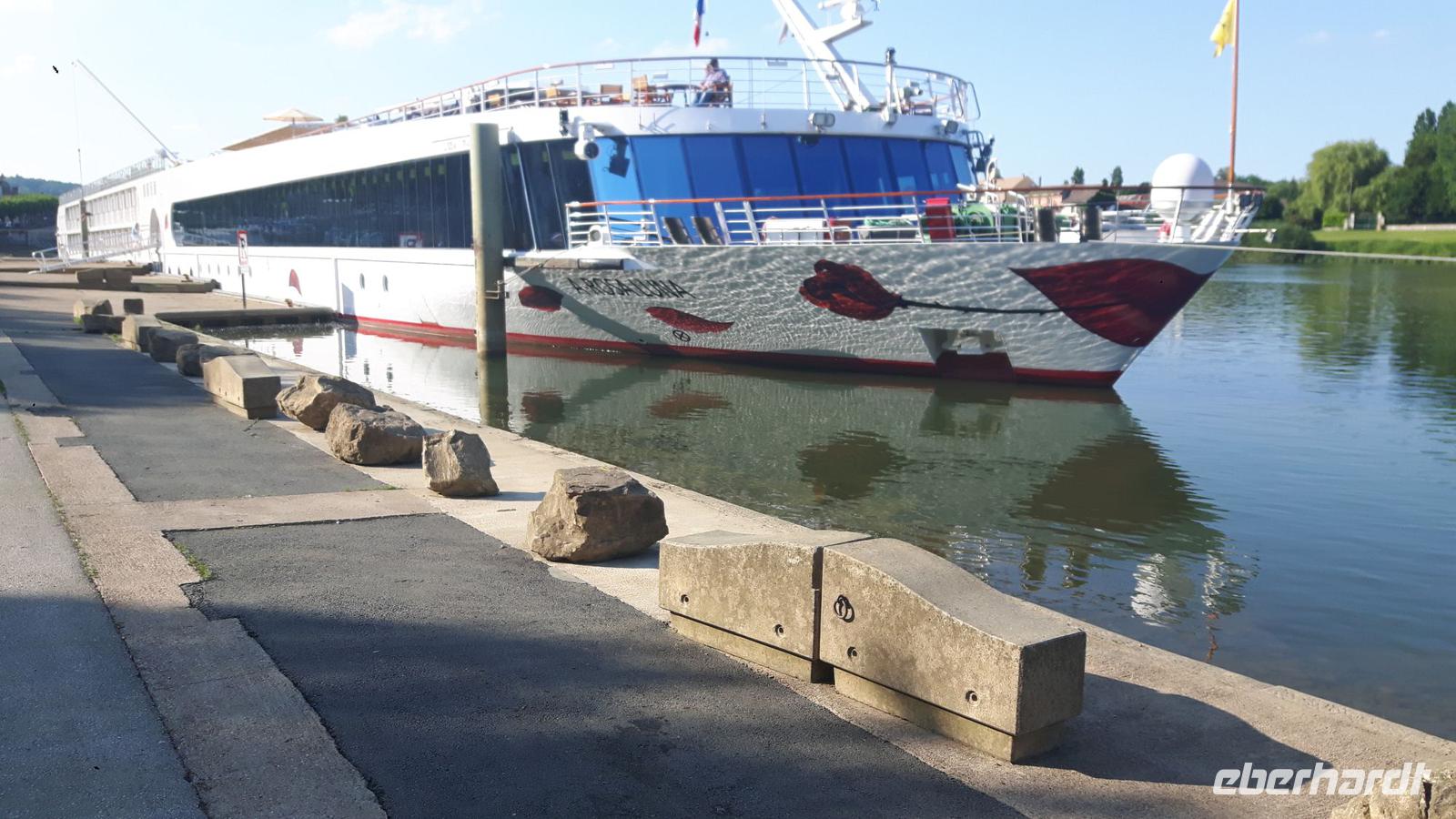 Anleger in Tournus &ndash; &copy; Eva-Maria Strauß-Eberhardt (Eberhardt TRAVEL)