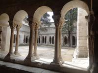 Kreuzgang, Kloster Arles &ndash; &copy; Barbara Mihut (Eberhardt TRAVEL)