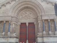 Portal St. Trophíme &ndash; &copy; Barbara Mihut (Eberhardt TRAVEL)