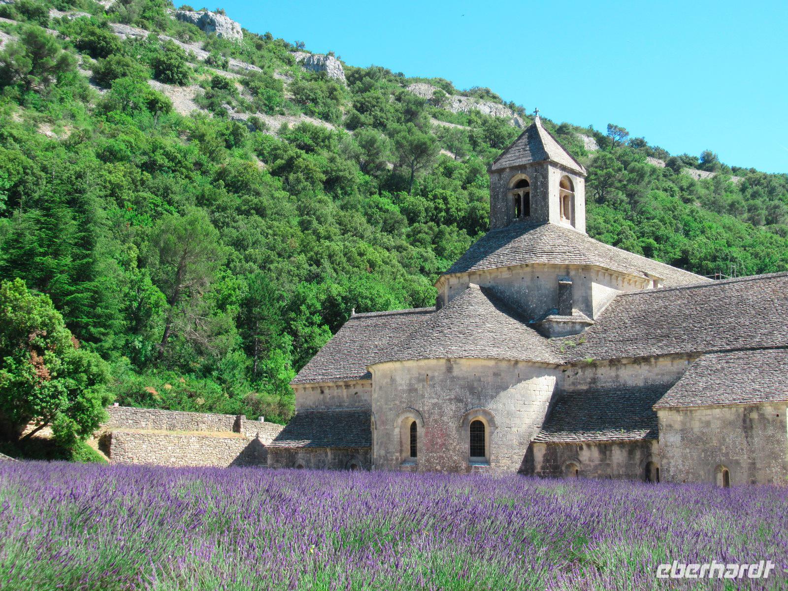 Abtei Sénanque &ndash; &copy; Maite Floris-Moser (Eberhardt TRAVEL)