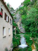 Moustiers-Ste-Marie &ndash; &copy; Maite Floris-Moser (Eberhardt TRAVEL)