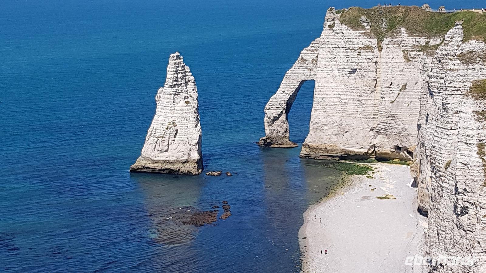 Etretat &ndash; &copy; Beate Schroedter (Eberhardt TRAVEL)