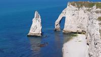 Etretat &ndash; &copy; Beate Schroedter (Eberhardt TRAVEL)