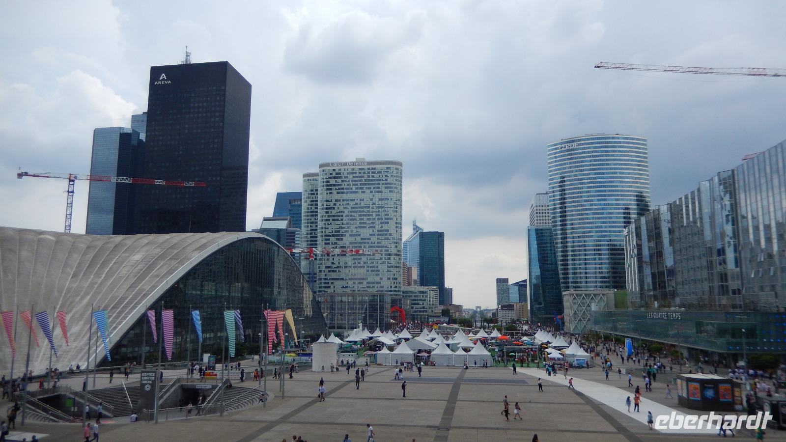 La Defense &ndash; &copy; Petra Sauer (Eberhardt TRAVEL)