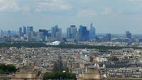 nach La Defense &ndash; &copy; Petra Sauer (Eberhardt TRAVEL)