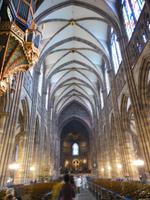 Kirchenschiff Straßburger Münster &ndash; &copy; Sandra Richter (Eberhardt TRAVEL)