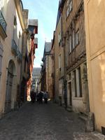 Altstadtgasse Le Mans &ndash; &copy; Dr. Michael Krause (Eberhardt TRAVEL)