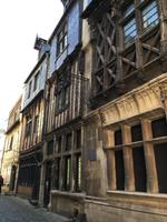 Altstadtgasse Le Mans &ndash; &copy; Dr. Michael Krause (Eberhardt TRAVEL)